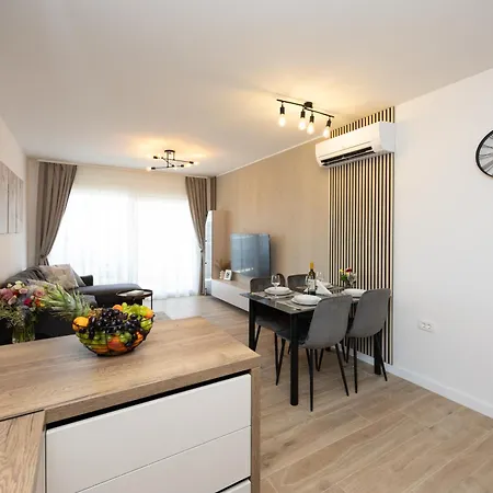 Apartamento Genio New With Balcony & 2 Free Parking Spaces Trogir