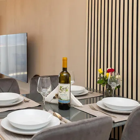 Genio New With Balcony & 2 Free Parking Spaces Trogir