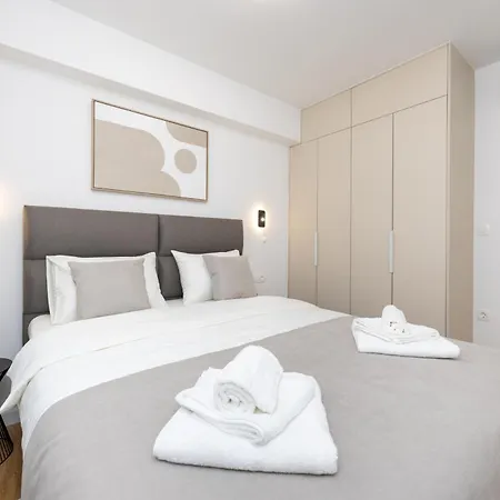 Διαμέρισμα Genio New With Balcony & 2 Free Parking Spaces Τρογκίρ