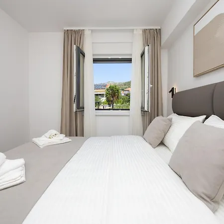 Genio New With Balcony & 2 Free Parking Spaces Trogir